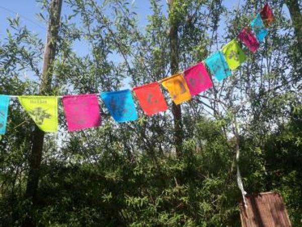 Gebetsfähnchen bunt gemischt M