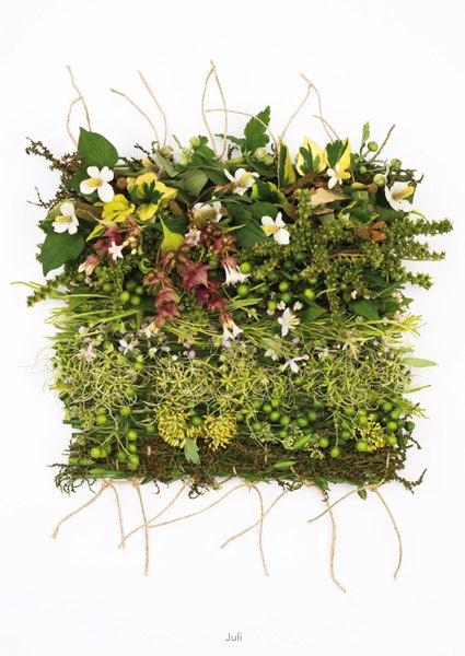 Juli aus der Serie "Webereien"